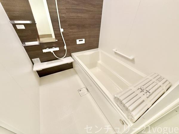 春日井市第５花長町　全１棟