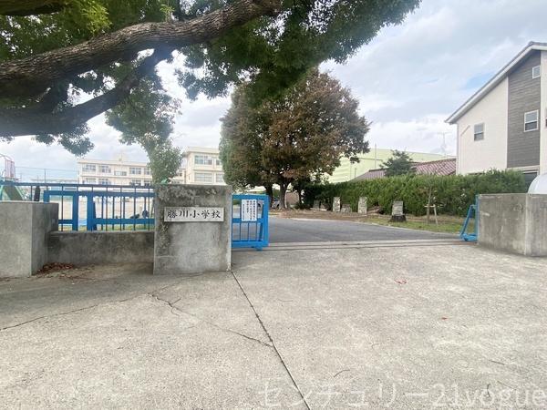 春日井市旭町4丁目　全１棟(春日井市立　勝川小学校)
