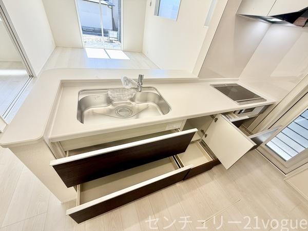 春日井市下津町　1号棟