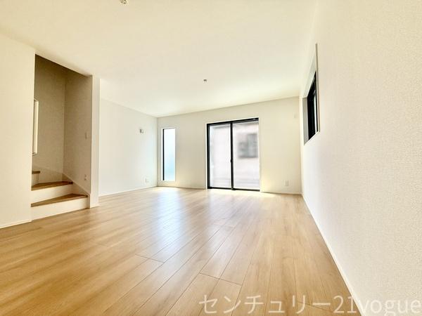 名古屋市北区成願寺１丁目の新築一戸建