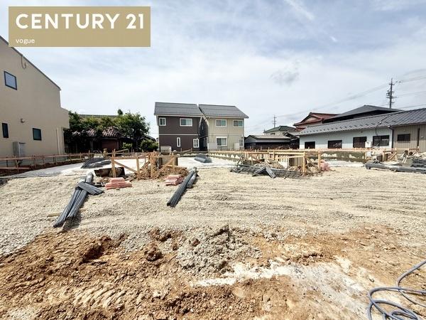 春日井市花長町１丁目の新築一戸建