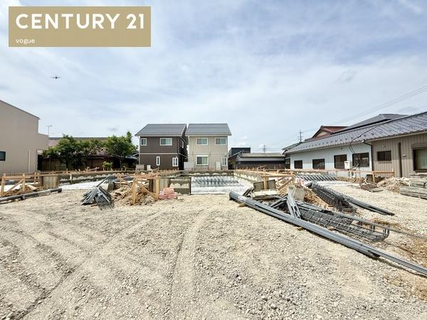 春日井市花長町１丁目の新築一戸建