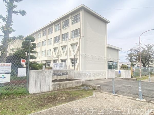 春日井市中新町１丁目の新築一戸建(春日井市立　味美中学校)