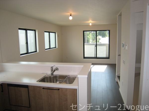 名古屋市北区柳原1期 3号棟(リビング)