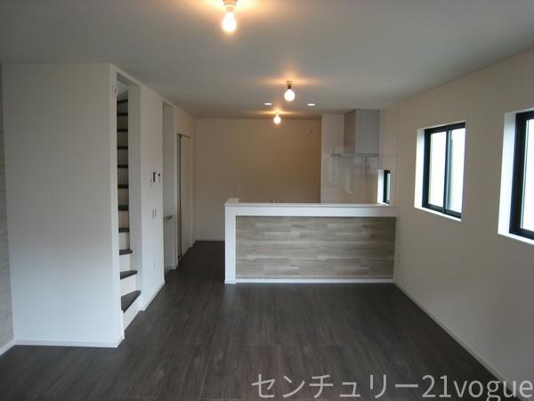 名古屋市北区柳原1期 3号棟(リビング)