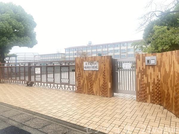 名古屋市北区東味鋺３丁目の新築一戸建(名古屋市立　味鋺小学校)