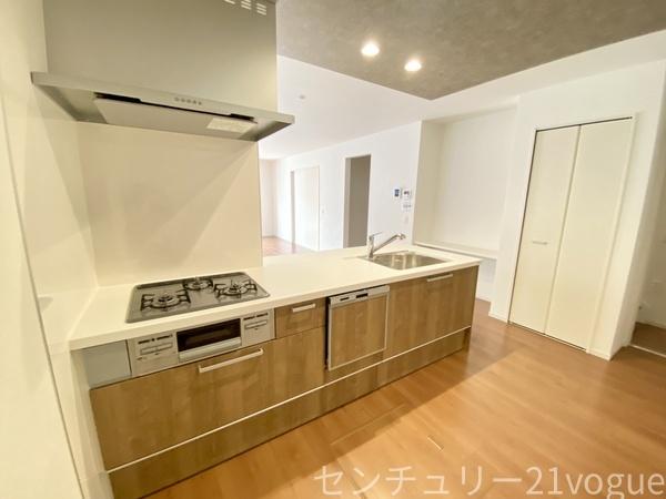名古屋市中川区供米田３丁目の新築一戸建