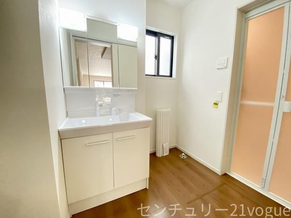 名古屋市中川区供米田３丁目の新築一戸建
