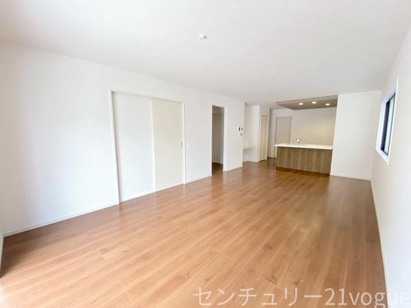 名古屋市中川区供米田３丁目の新築一戸建