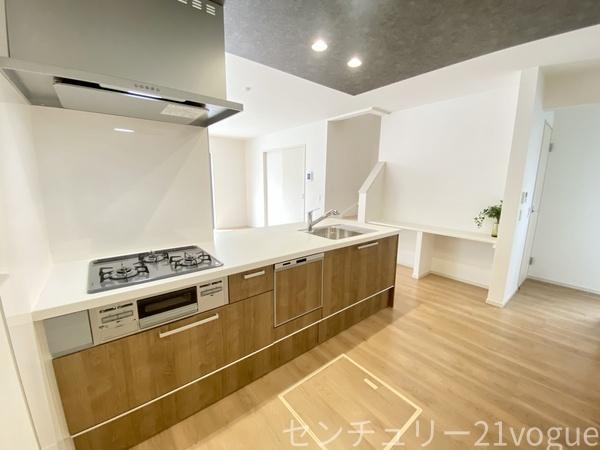 名古屋市中川区供米田３丁目の新築一戸建