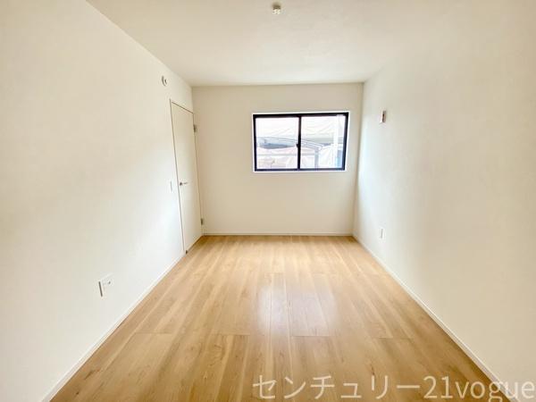 名古屋市中川区供米田３丁目の新築一戸建