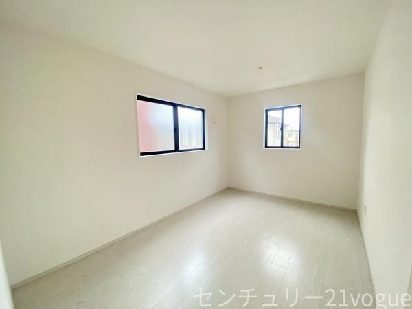 名古屋市西区坂井戸町の新築一戸建