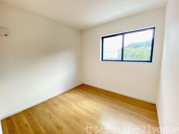 名古屋市名東区小井堀町の新築一戸建