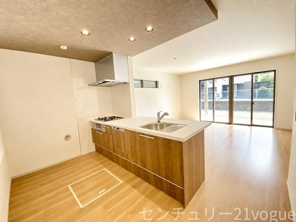 名古屋市名東区小井堀町の新築一戸建