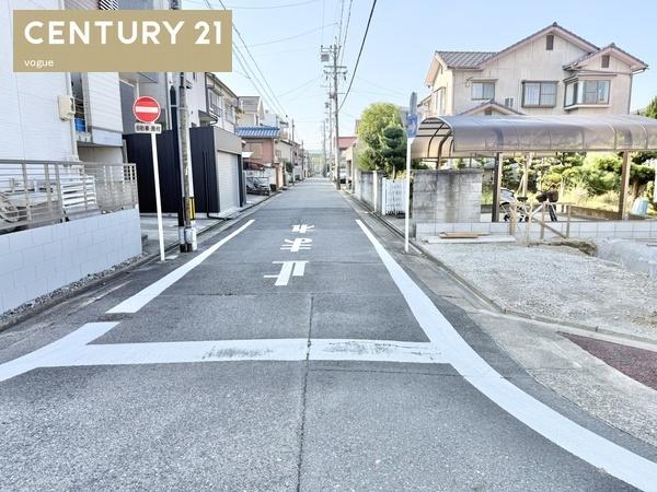 名古屋市北区成願寺１丁目の新築一戸建