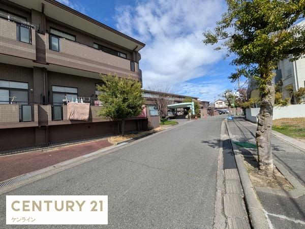ライオンズヴィアーレ鹿山A棟