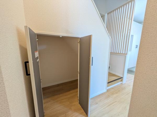 名古屋市瑞穂区東栄町８丁目の中古一戸建て