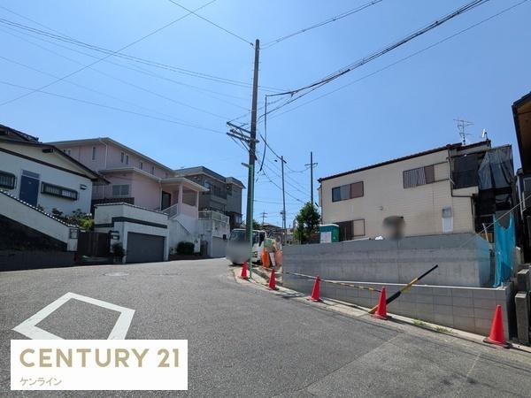 緑区青山339①1号棟