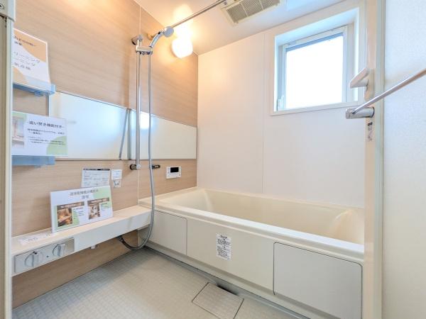 名古屋市熱田区二番２丁目の中古一戸建て