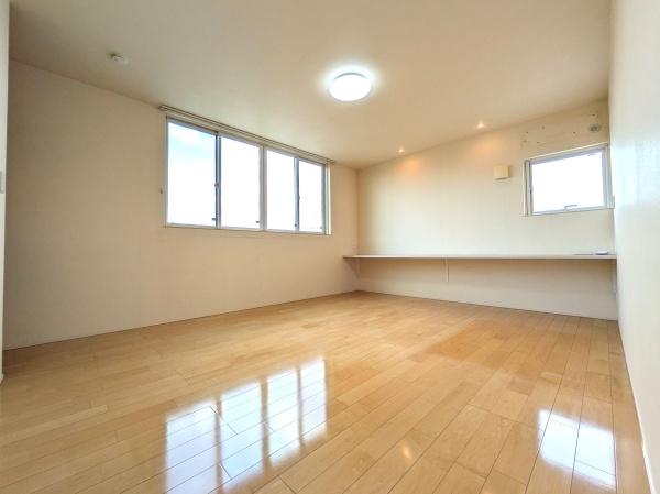 名古屋市熱田区二番２丁目の中古一戸建て