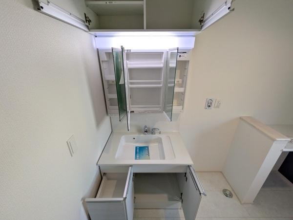 南区砂口町　3号棟　新築戸建