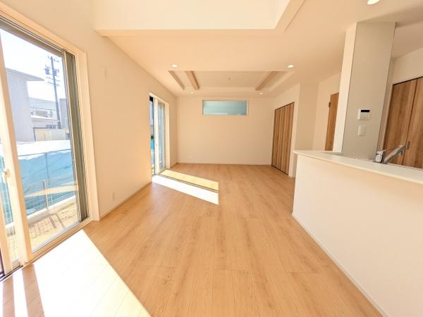 南区砂口町　5号棟　新築戸建
