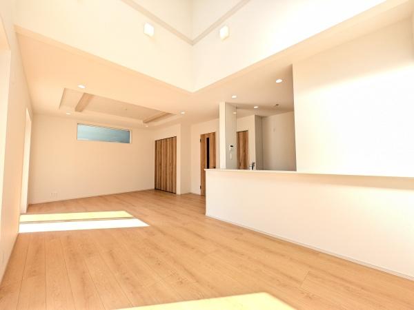 南区砂口町　5号棟　新築戸建