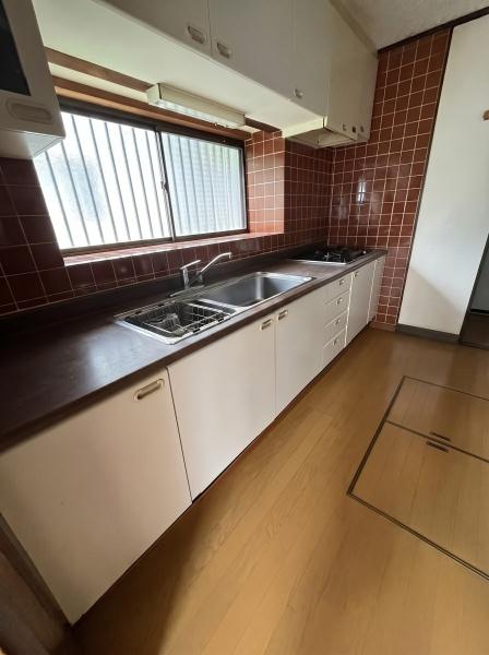 三浦市栄町の中古一戸建て
