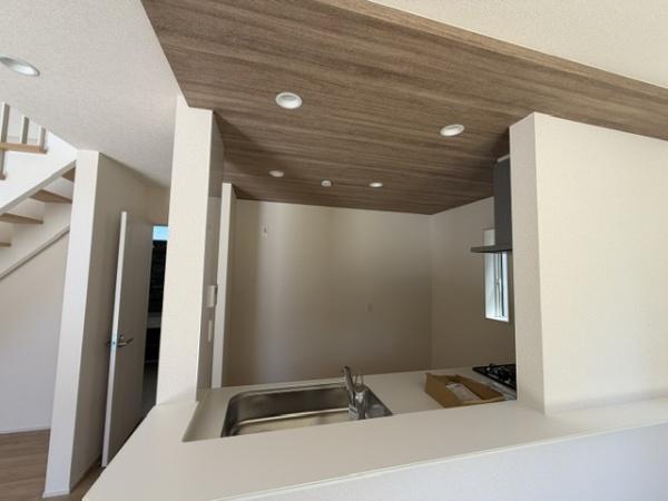 横浜市金沢区東朝比奈１丁目の新築一戸建