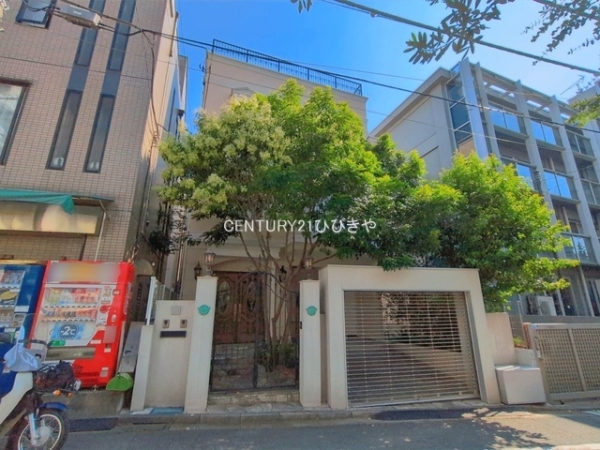 港区南青山６丁目の中古一戸建