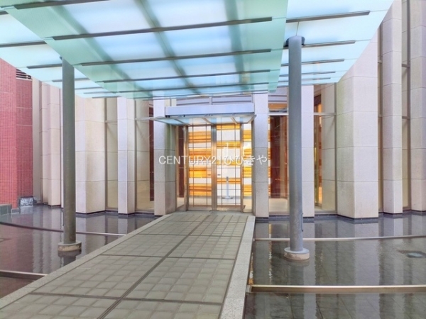 THE　TOWERS　DAIBA　EAST