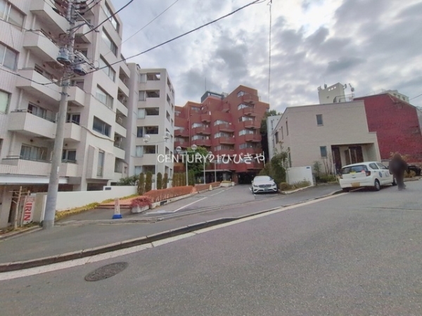 チュリス氷川坂