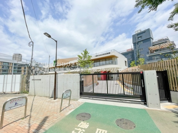 サンウッド赤坂フラッツ(中之町幼稚園)
