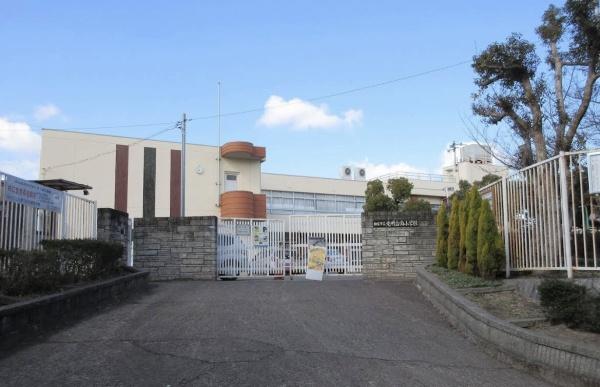 和泉市みずき台２丁目の中古一戸建て(和泉市立光明台南小学校)
