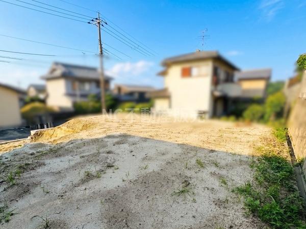奈良市二名４丁目の土地