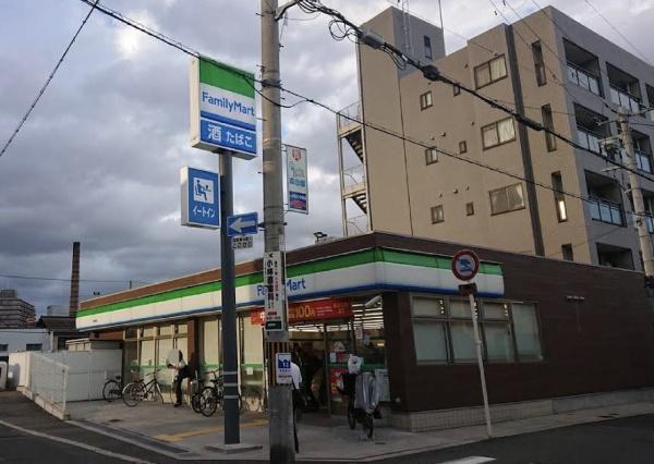 フェアコート大阪城公園(ファミリーマート鴫野橋店)