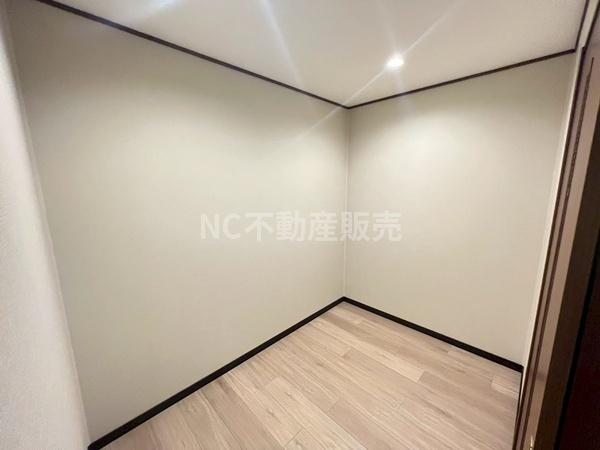 八尾市久宝園２丁目の中古一戸建て