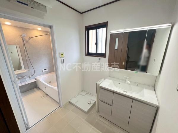 八尾市久宝園２丁目の中古一戸建て
