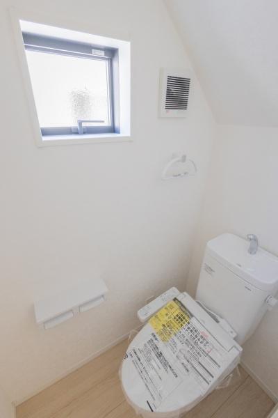 小山市東間々田２丁目の新築一戸建