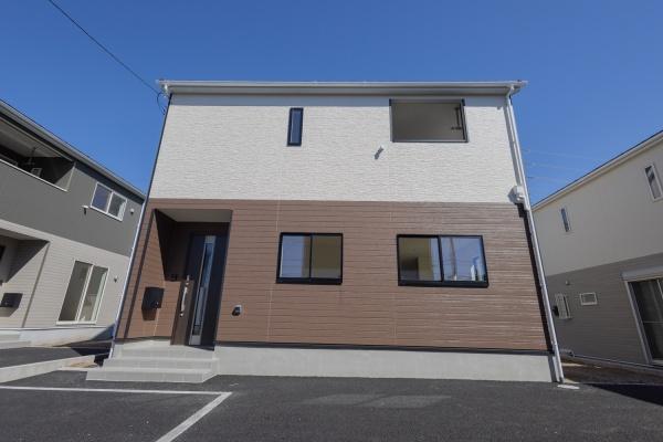 小山市東間々田２丁目の新築一戸建