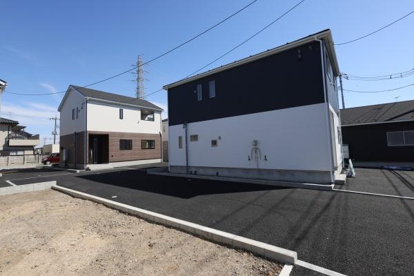 小山市東間々田２丁目の新築一戸建