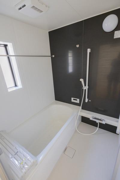 小山市東間々田２丁目の新築一戸建