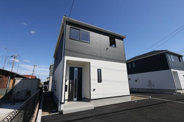 小山市東間々田２丁目の新築一戸建