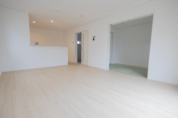 小山市大字横倉の新築一戸建