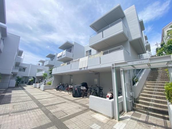 羽曳ヶ丘ガーデンハウス