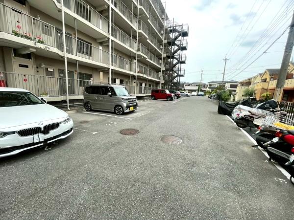 日商岩井香里ケ丘マンション