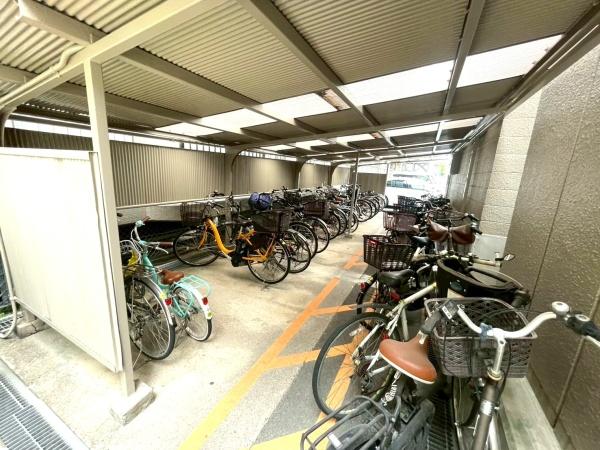 日商岩井香里ケ丘マンション