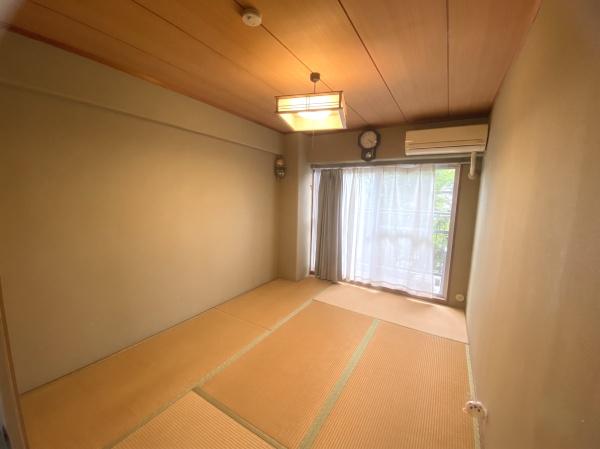 日商岩井香里ケ丘マンション