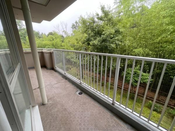 ロジェ長野　1号棟