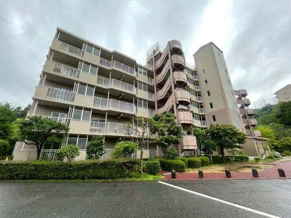ロジェ長野　1号棟